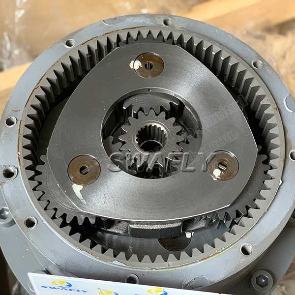 Ægte ny ZX670LCH-5B ZX690LCH-5A Gravemaskine Swing Reducer YB60000217 9313703 Swing Gearkasse